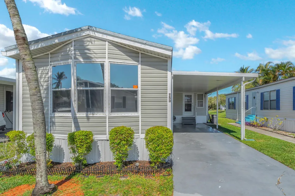 153 Plantation Boulevard Lake Worth FL 33467