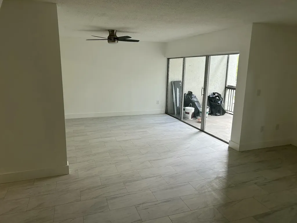 701 N Pine Island Road Plantation FL 33324