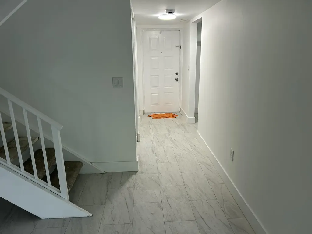 701 N Pine Island Road Plantation FL 33324