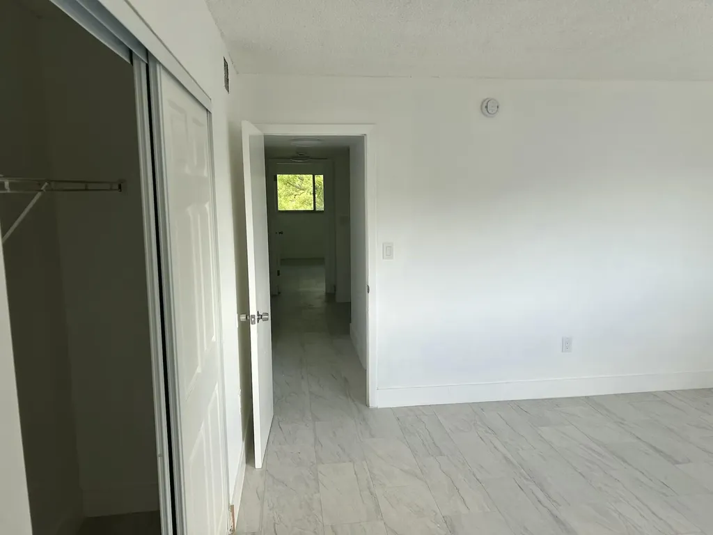 701 N Pine Island Road Plantation FL 33324