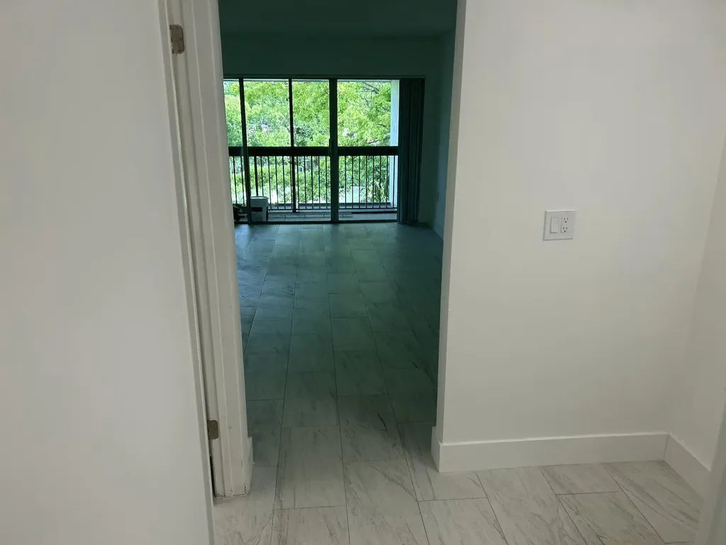 701 N Pine Island Road Plantation FL 33324