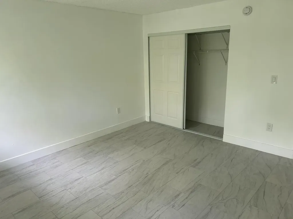 701 N Pine Island Road Plantation FL 33324