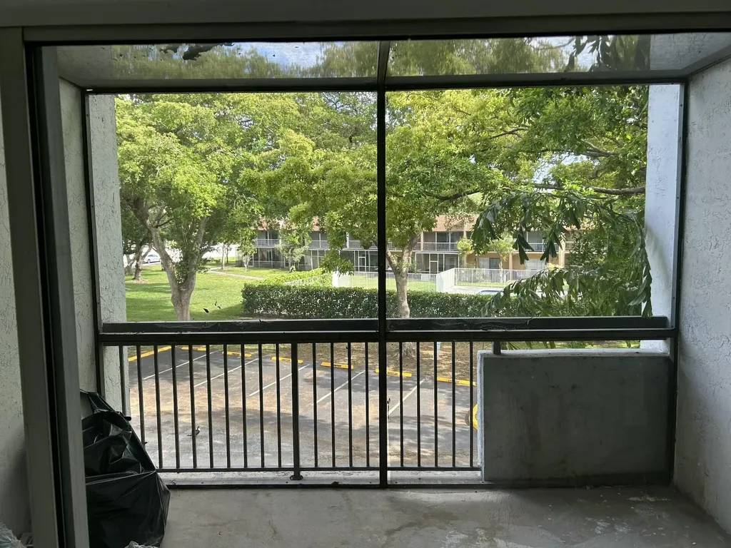 701 N Pine Island Road Plantation FL 33324
