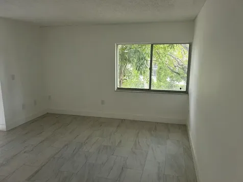 701 N Pine Island Road Plantation FL 33324