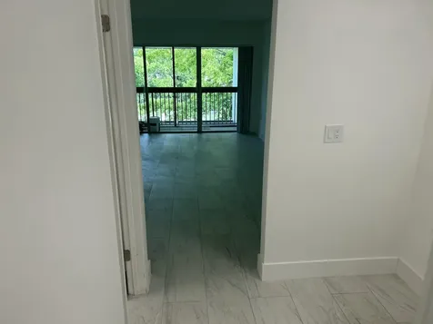 701 N Pine Island Road Plantation FL 33324