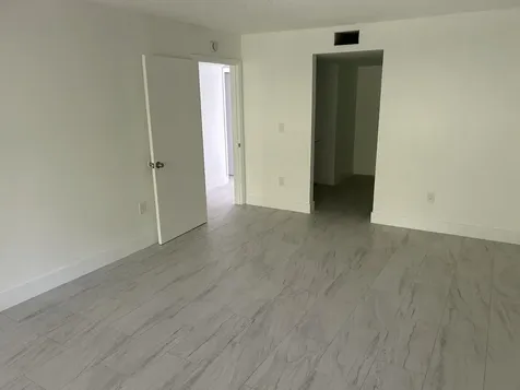 701 N Pine Island Road Plantation FL 33324
