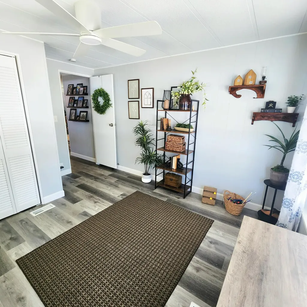7 Guadalupe Port St Lucie FL 34952
