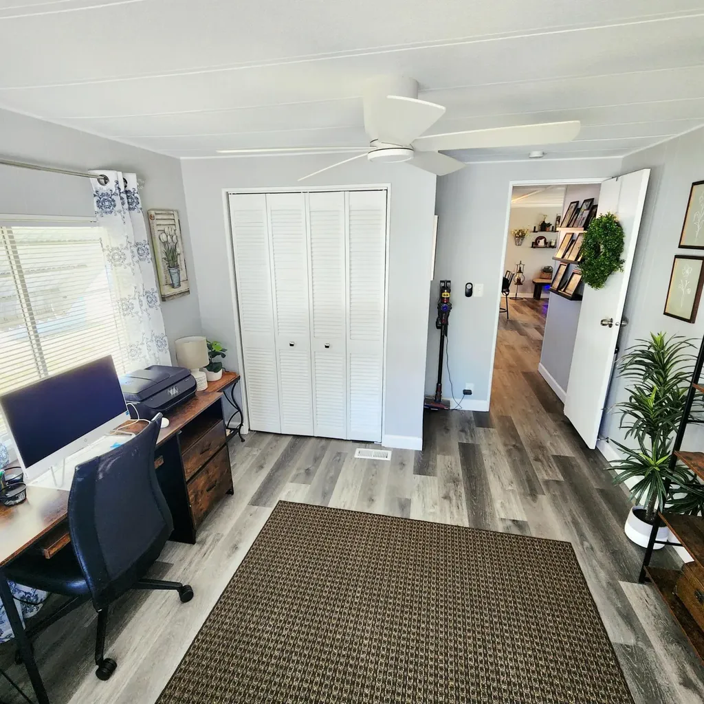 7 Guadalupe Port St Lucie FL 34952