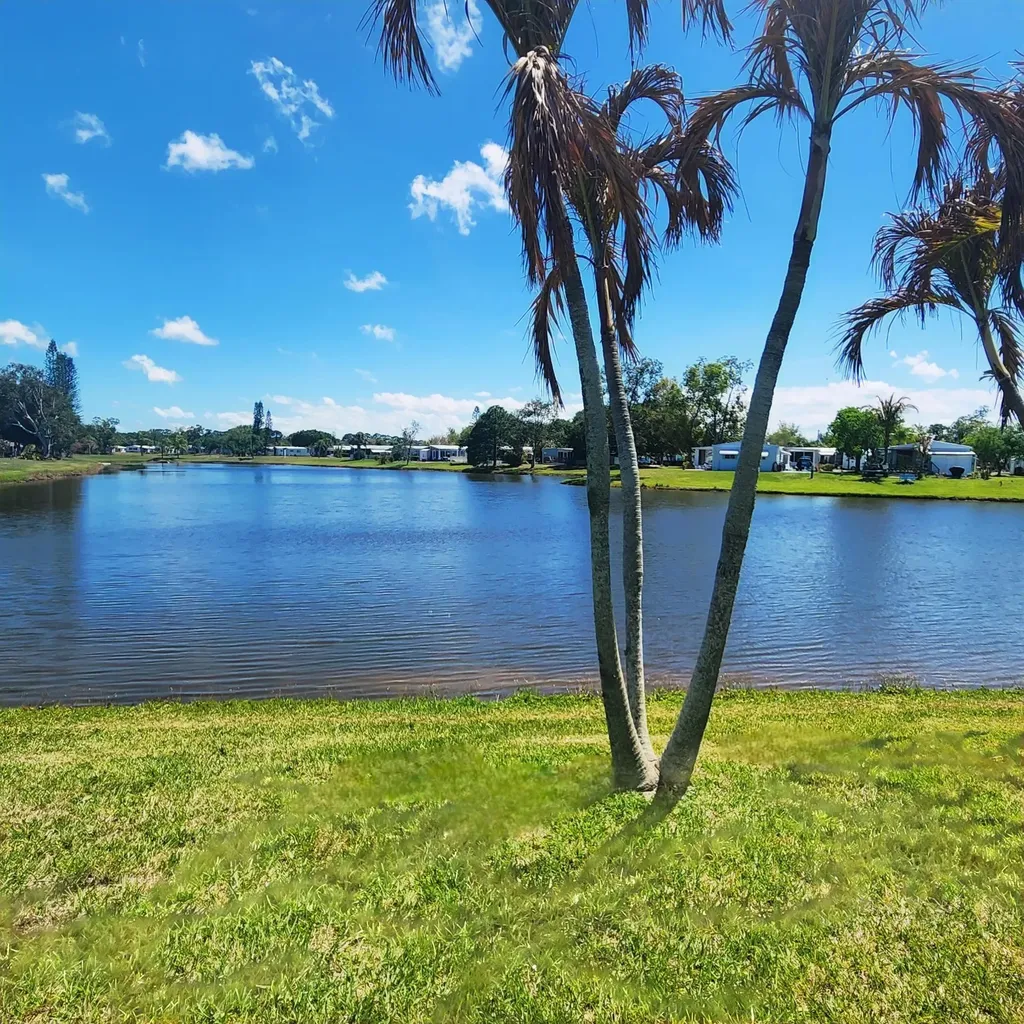 7 Guadalupe Port St Lucie FL 34952