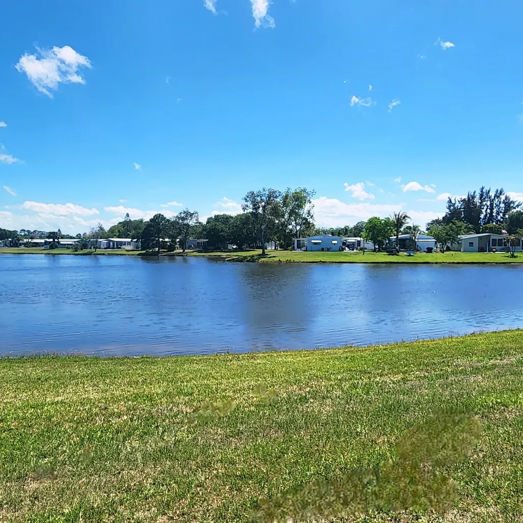 7 Guadalupe Port St Lucie FL 34952