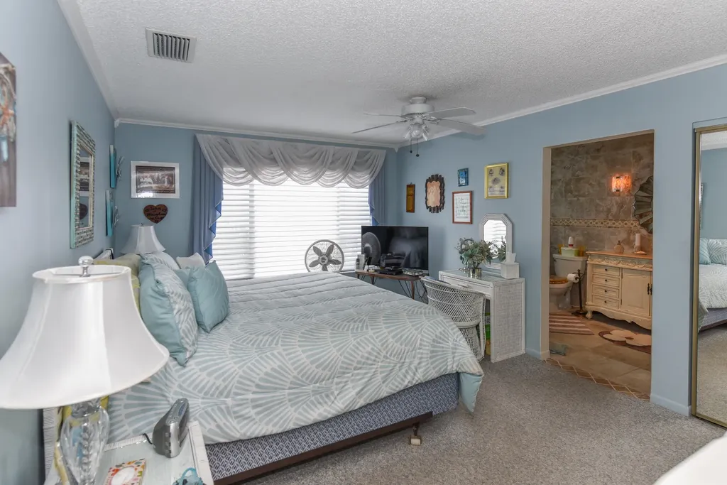 5518 Ainsley Court Boynton Beach FL 33437
