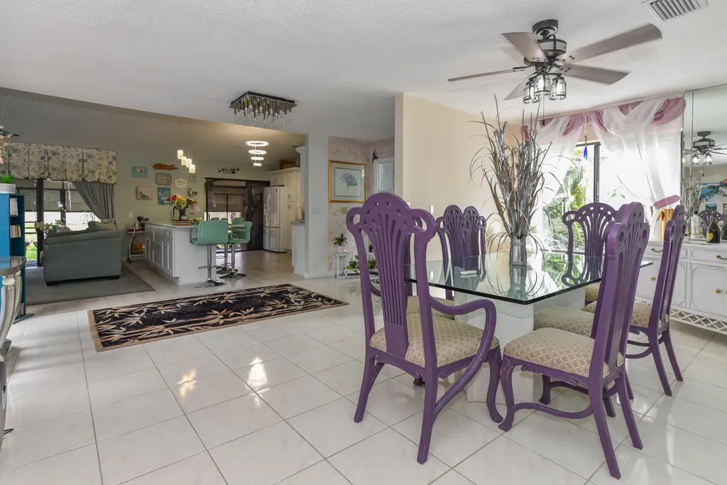 5518 Ainsley Court Boynton Beach FL 33437