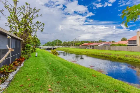 5518 Ainsley Court Boynton Beach FL 33437