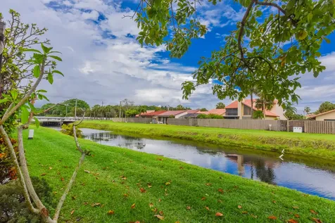 5518 Ainsley Court Boynton Beach FL 33437