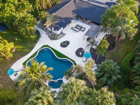 11621 NW 21st Court Plantation FL 33323