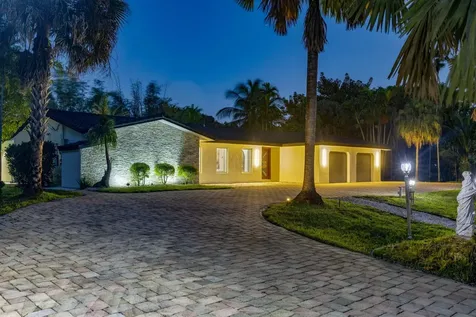 11621 NW 21st Court Plantation FL 33323