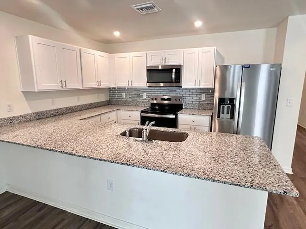 1256 Stone Ridge Circle Sebring FL 33870