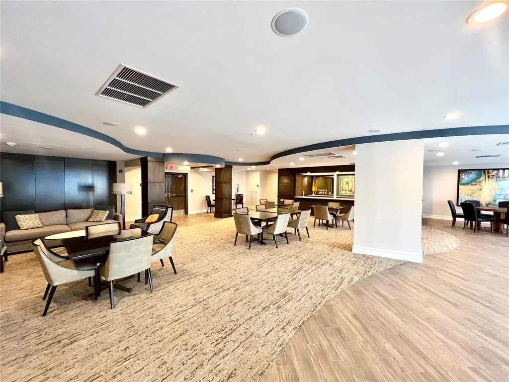 6001 N Ocean Drive Hollywood FL 33019