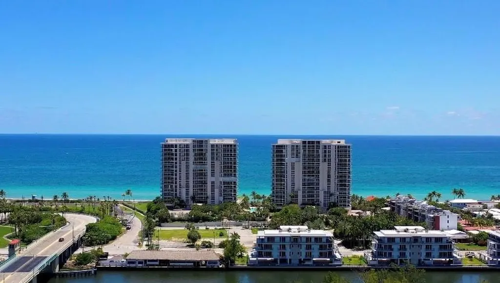 6001 N Ocean Drive Hollywood FL 33019