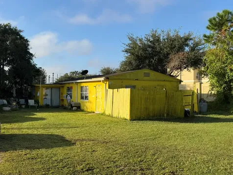 8280 S Us Highway 17 92 Fern Park FL 32730