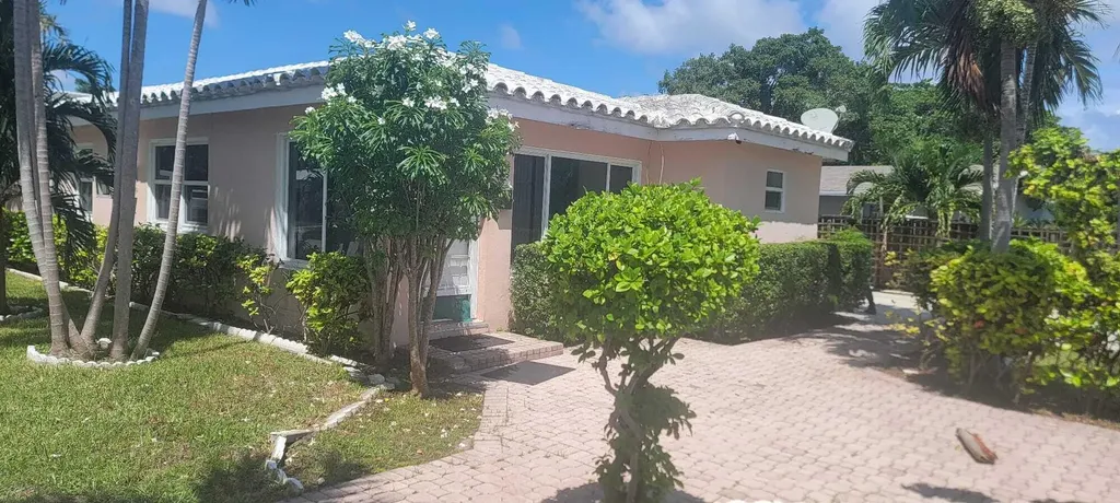 1855 Sherman Street Hollywood FL 33020