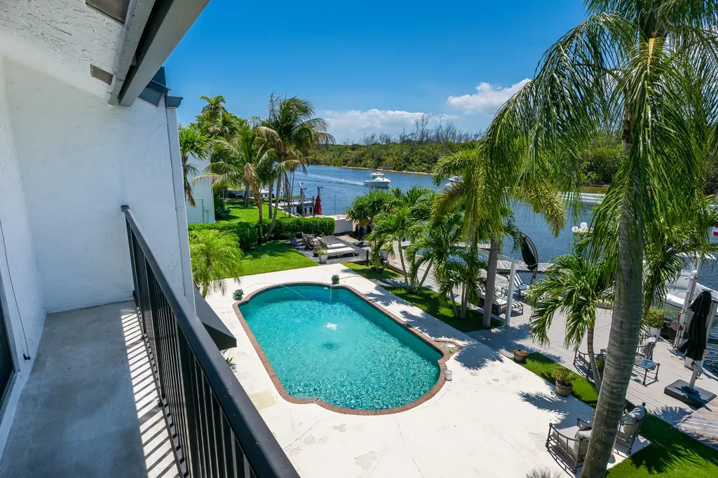 641 NE 19th Avenue Deerfield Beach FL 33441