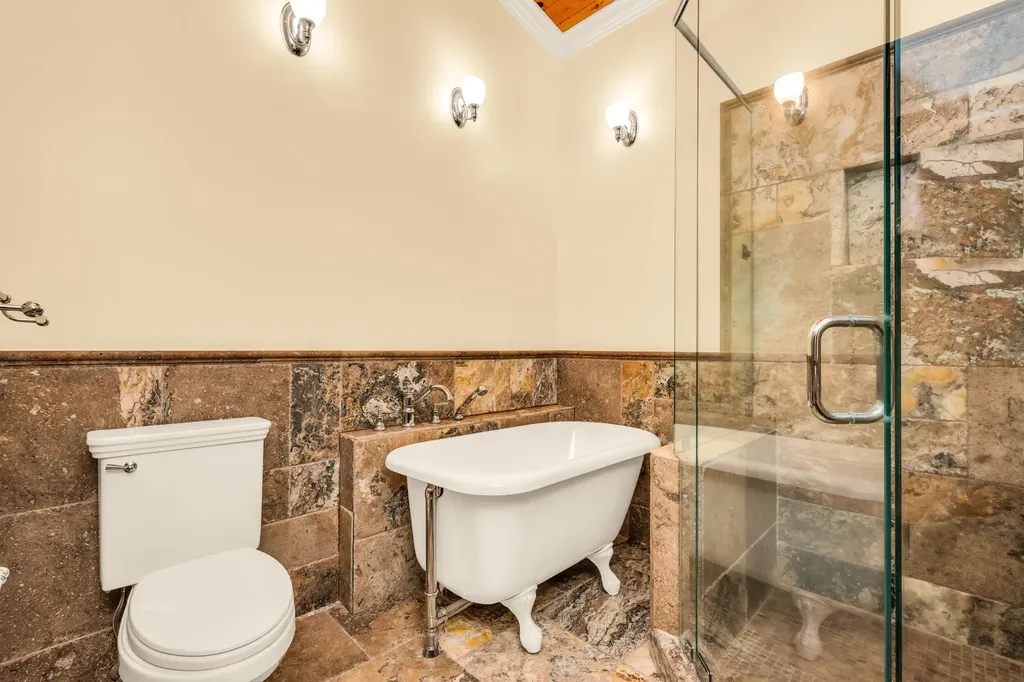 641 NE 19th Avenue Deerfield Beach FL 33441