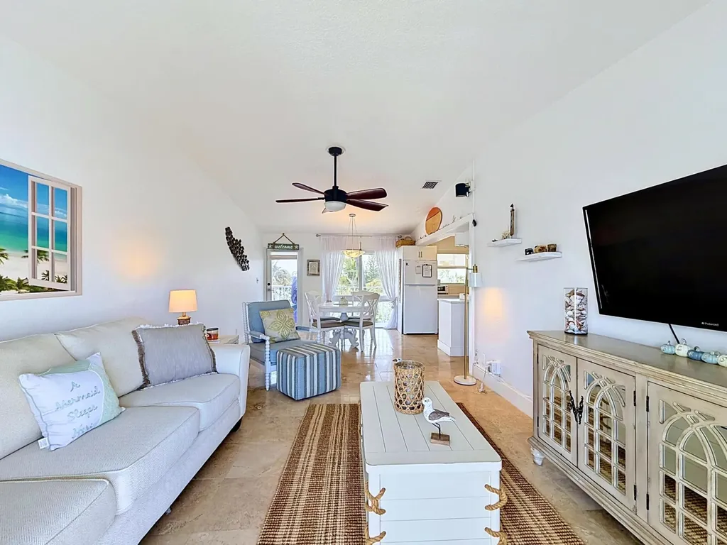 1043 Hillsboro Mile Hillsboro Beach FL 33062