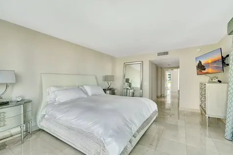 16400 Collins Avenue Sunny Isles Beach FL 33160