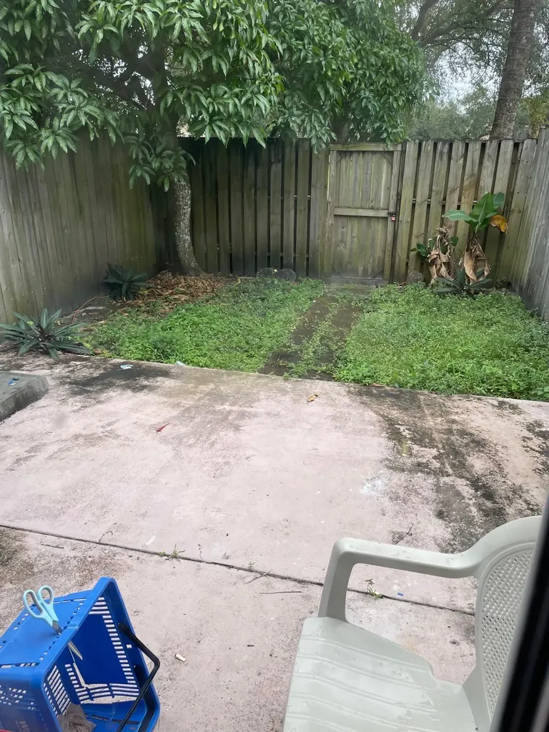 8249 Fairway Road Sunrise FL 33351