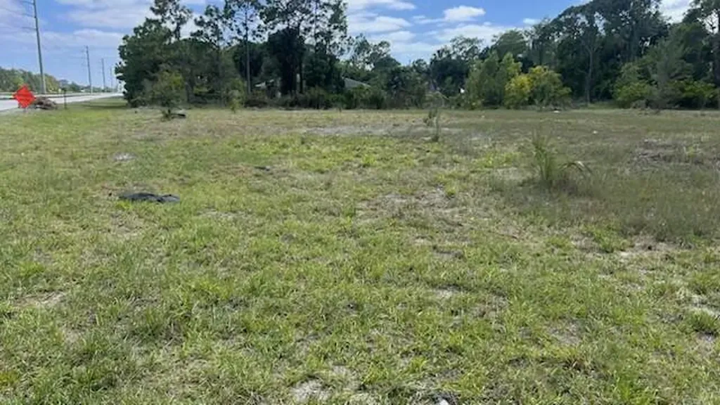 0000 168th Trail N The Acreage FL 33470