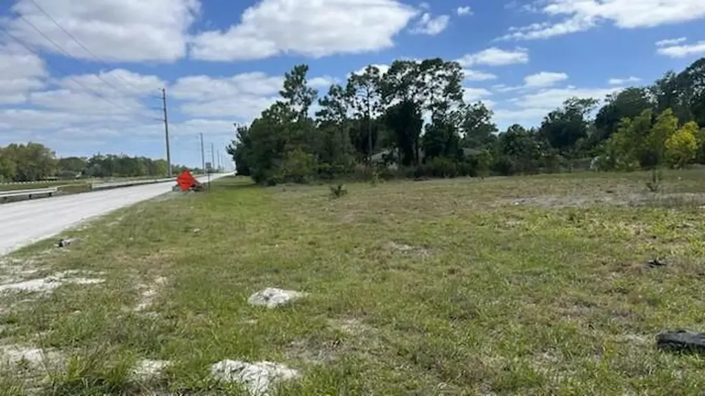0000 168th Trail N The Acreage FL 33470