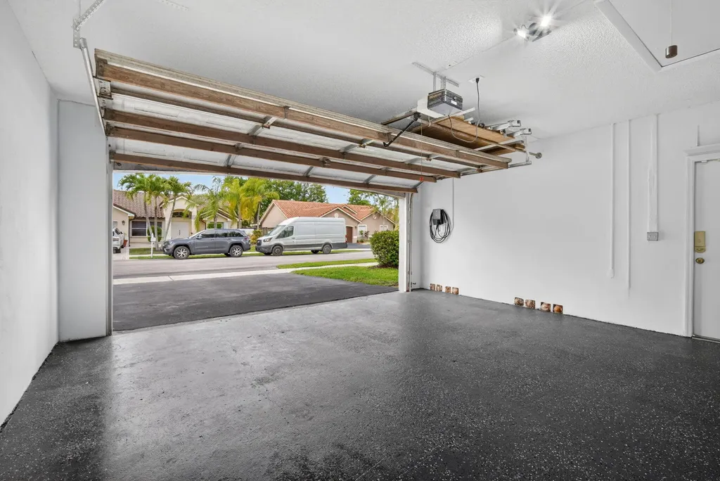 12644 SW 8th Court Davie FL 33325