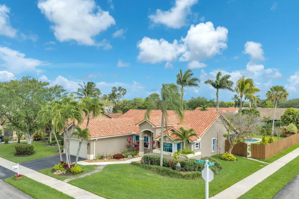 12644 SW 8th Court Davie FL 33325