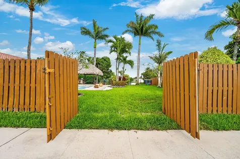 12644 SW 8th Court Davie FL 33325