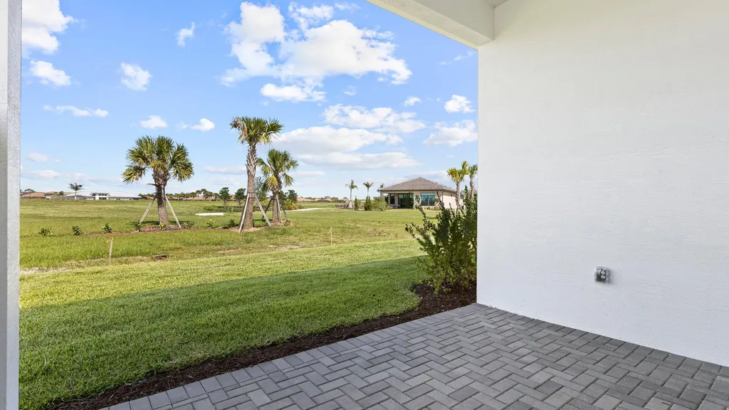 7999 SW Andrea Way Port St Lucie FL 34987
