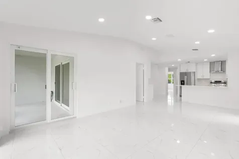 6702 N Pine Island Road Tamarac FL 33321