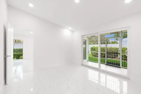 6702 N Pine Island Road Tamarac FL 33321