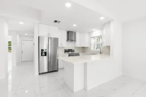 6702 N Pine Island Road Tamarac FL 33321
