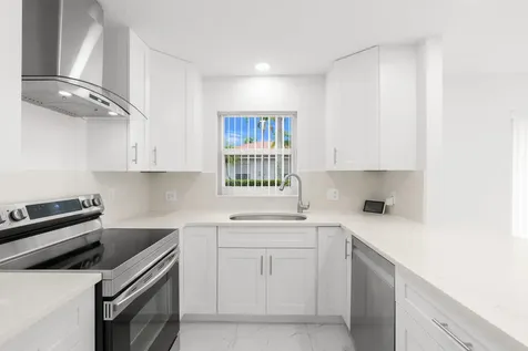 6702 N Pine Island Road Tamarac FL 33321
