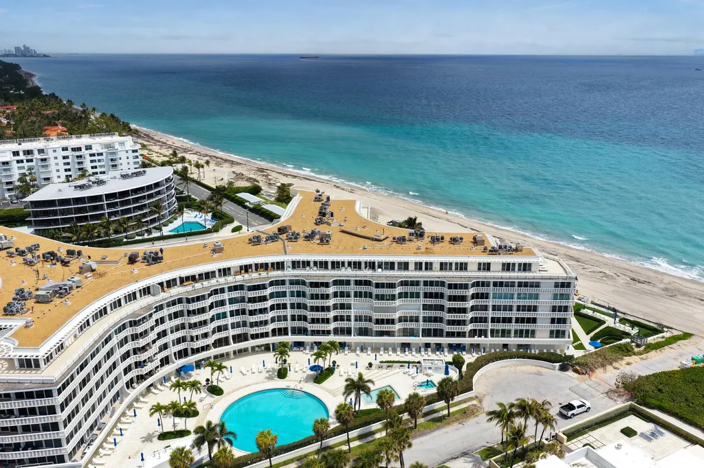 100 Sunrise Avenue Palm Beach FL 33480