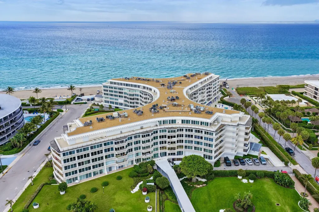 100 Sunrise Avenue Palm Beach FL 33480