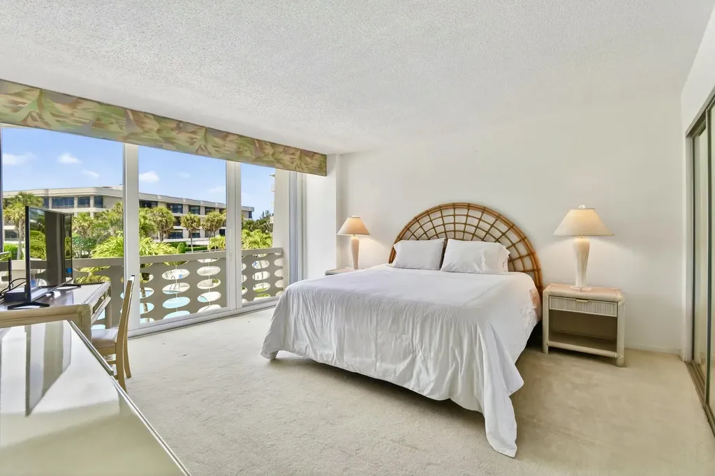100 Sunrise Avenue Palm Beach FL 33480