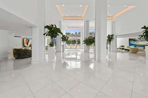 100 Sunrise Avenue Palm Beach FL 33480