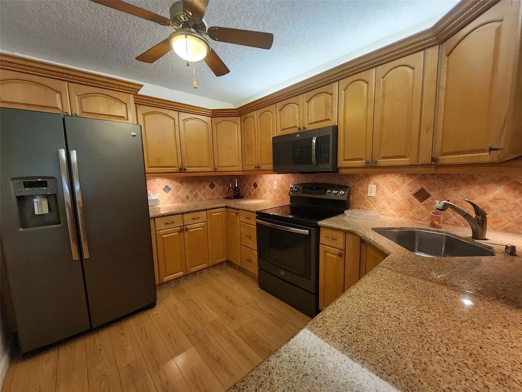 3151 S Palm Aire Drive Pompano Beach FL 33069