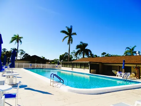 409 Pine Glen Lane Greenacres FL 33463