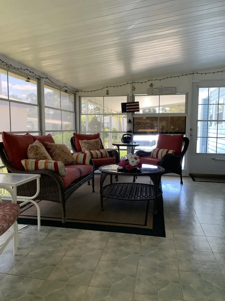 114 Camino Del Rio Port St Lucie FL 34952