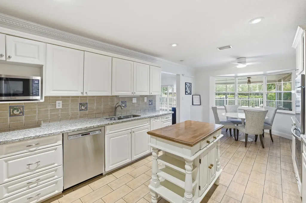 13684 Exotica Lane Wellington FL 33414