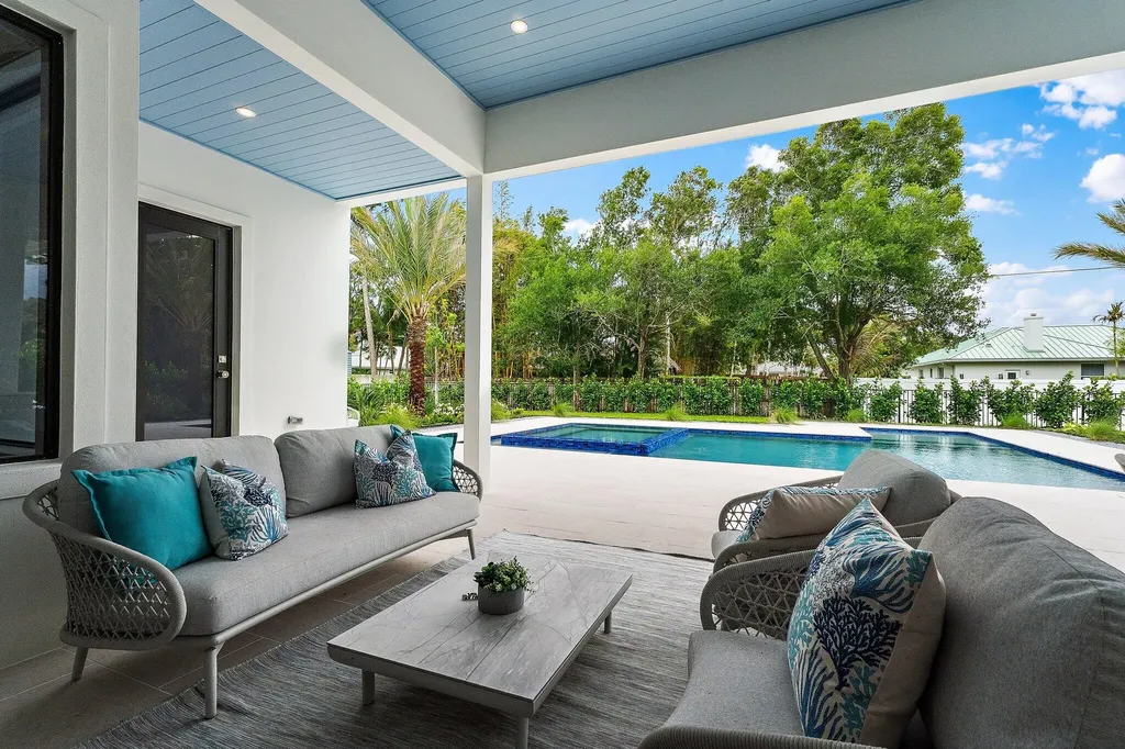5634 Shirley Drive Jupiter FL 33458