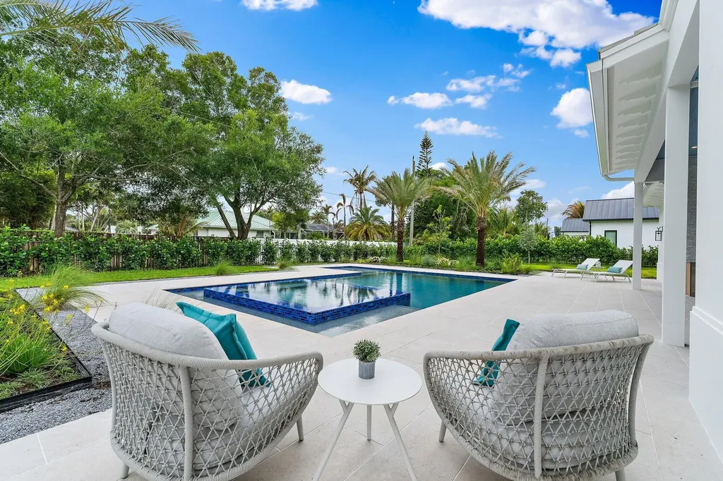 5634 Shirley Drive Jupiter FL 33458